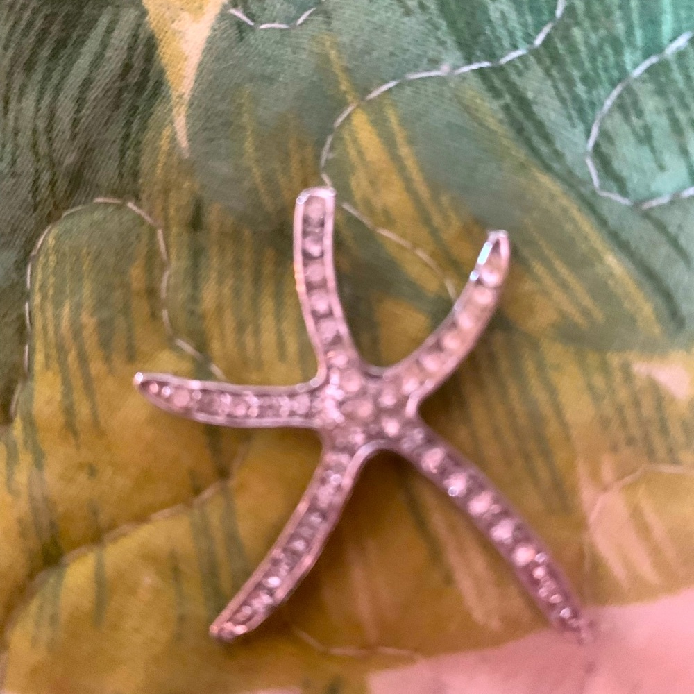 Rhinestone starfish charm